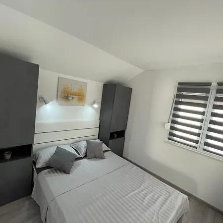 Rilko Apartment